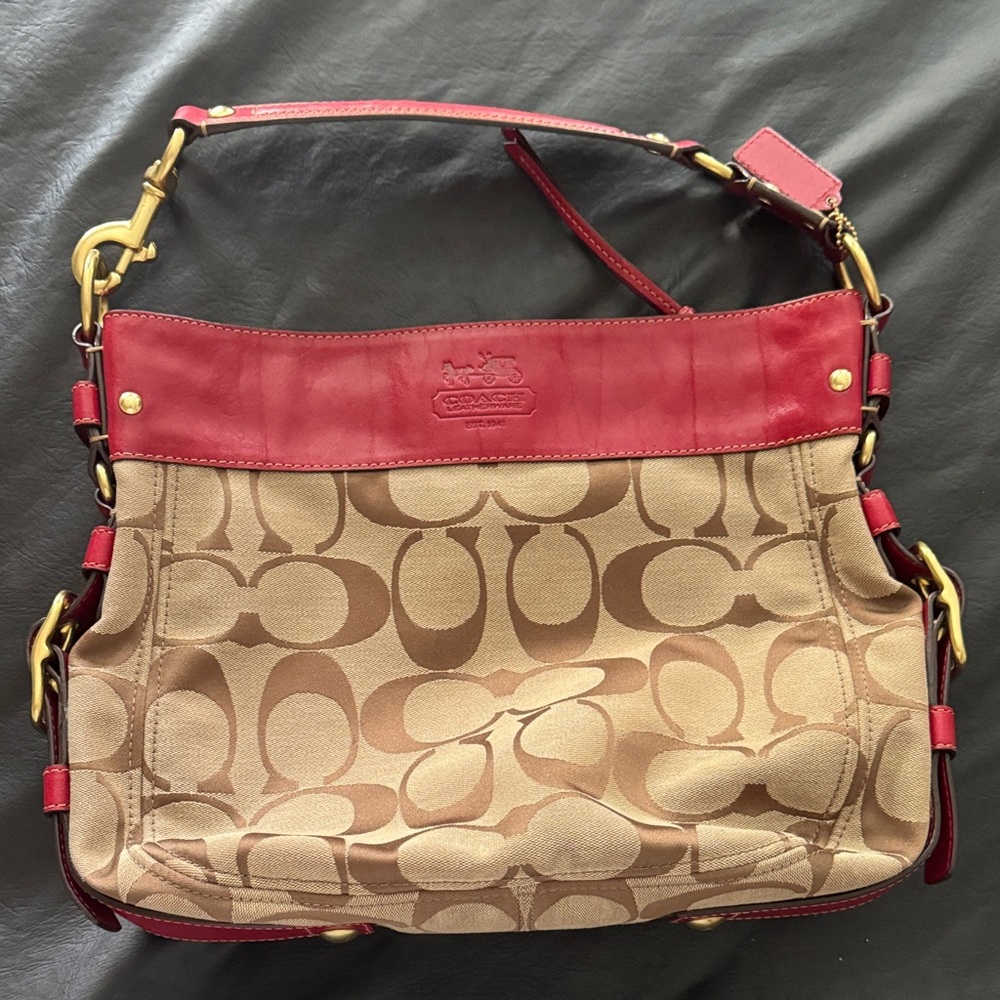 Coach duffle bag - real leather. Pristine condition vintage 2003